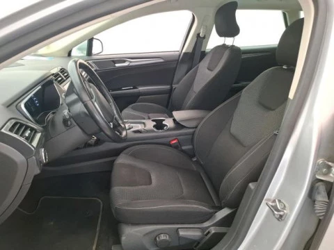 Ford Mondeo 2.0 TDCi 110kW Titanium PowShift SB