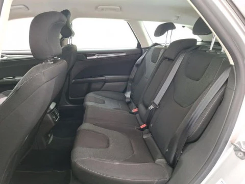 Ford Mondeo 2.0 TDCi 110kW Titanium PowShift SB