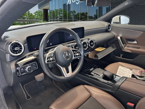 Mercedes-Benz CLA CLA 220 D DCT Shooting Brake