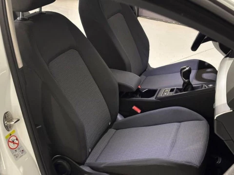 Volkswagen Golf 2.0 TDI 85kW (115CV)