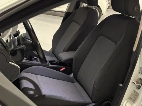 Volkswagen Golf 2.0 TDI 85kW (115CV)