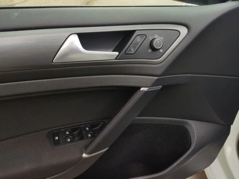 Volkswagen Golf e-Golf ePower 100 kW (136CV)