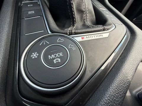 Volkswagen Tiguan R-Line 2.0 TDI 110kW (150CV) DSG 4Motion