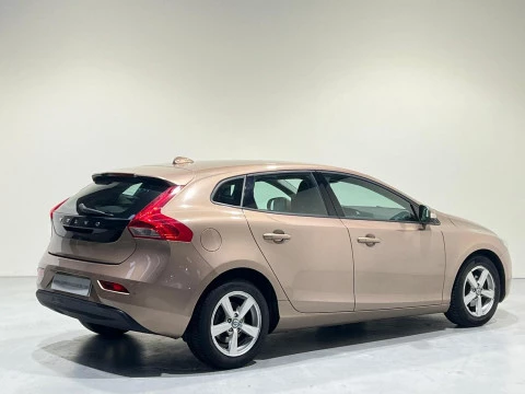 Volvo V40 Momentum