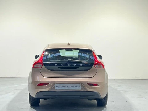 Volvo V40 Momentum