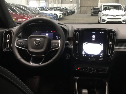Volvo XC40 XC40 MODEL CORE