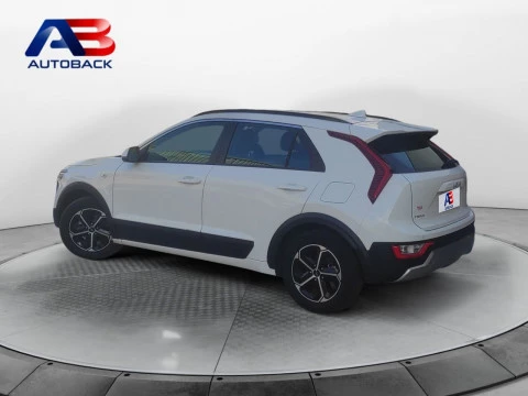 Kia Niro 1.6 GDi HEV 104kW (141CV) Concept