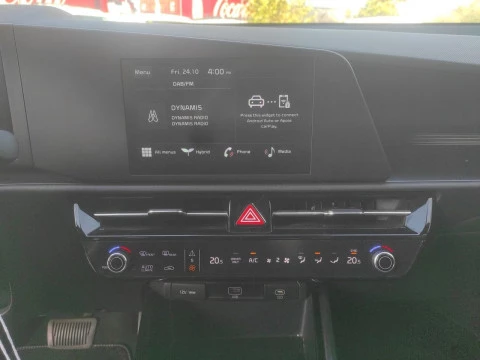 Kia Niro 1.6 GDi HEV 104kW (141CV) Concept