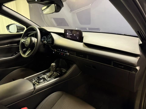 Mazda3 2.5L E-SKY G MHEV 103kW 6AT Prime-line