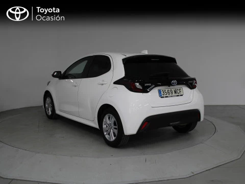 Toyota Yaris 1.5 120H Business Plus