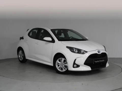 Toyota Yaris 1.5 120H Business Plus