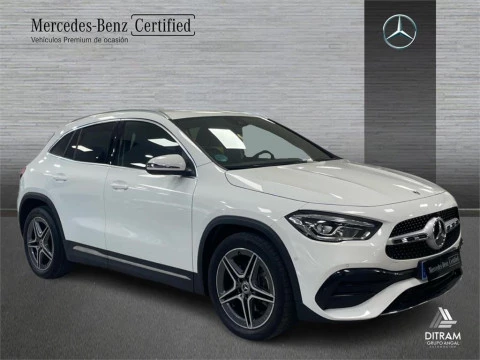 Mercedes-Benz GLA 200 D
