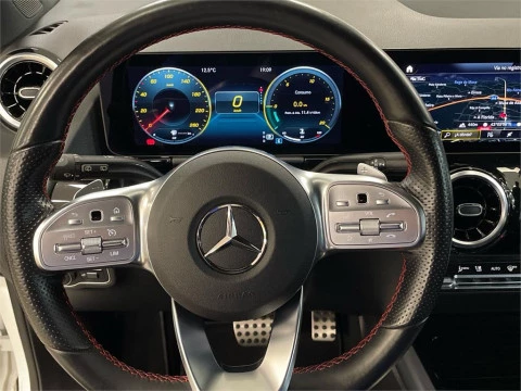 Mercedes-Benz GLA 200 D