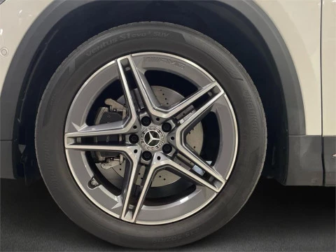 Mercedes-Benz GLA 200 D