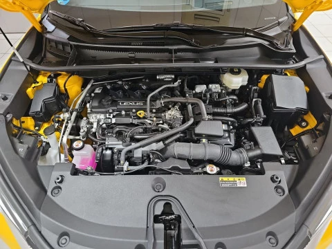 Lexus LBX 1.5 136cv HEV Emotion+