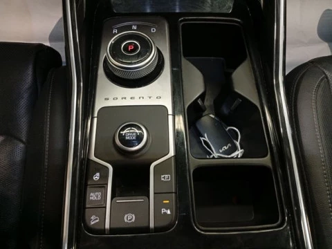 Kia Sorento 1.6 T-GDi HEV Plus Edition 4x2 7pl