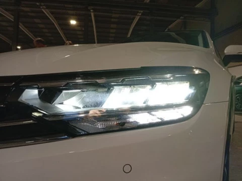 Volkswagen Passat Variant Executive 2.0 TDI 110kW (150CV)