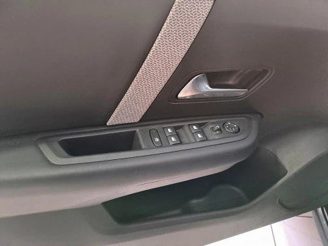 Citroën C4 1.2 PURETECH 130 S&S FEEL PACK 5P