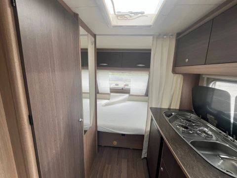 BURSTNER PREMIO PREMIO 435