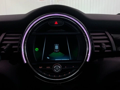 MINI Cabrio Cooper 100 kW (136 CV) MINI Cabrio Cooper 100 kW (136 CV)