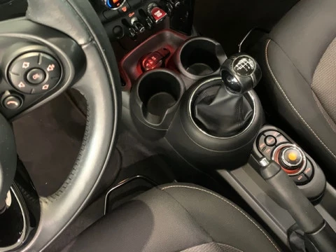 MINI Cabrio Cooper 100 kW (136 CV) MINI Cabrio Cooper 100 kW (136 CV)