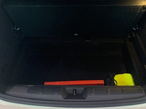 MINI Cabrio Cooper 100 kW (136 CV) MINI Cabrio Cooper 100 kW (136 CV)