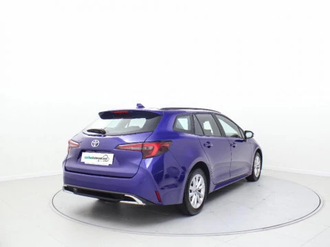 Toyota Corolla 1.8 HYBRID STYLE E-CVT 140 5P