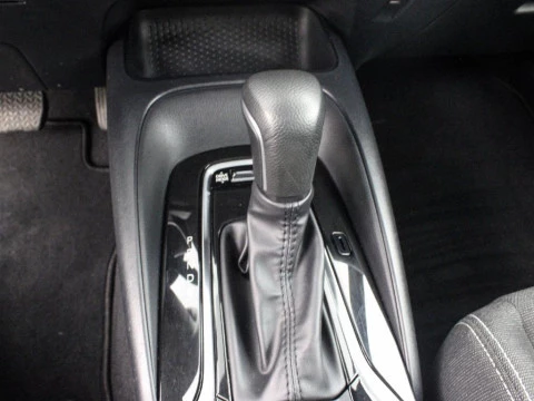 Toyota Corolla 1.8 HYBRID STYLE E-CVT 140 5P