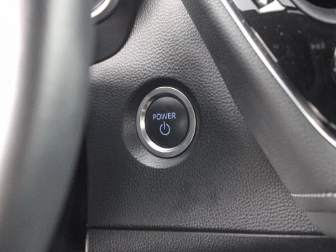 Toyota Corolla 1.8 HYBRID STYLE E-CVT 140 5P