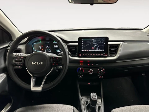 Kia Stonic 1.0 T-GDi 85kW (115CV) MHEV Concept