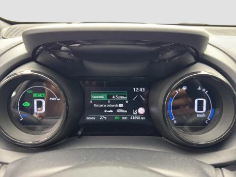 Toyota Yaris 1.5 120H Style Plus