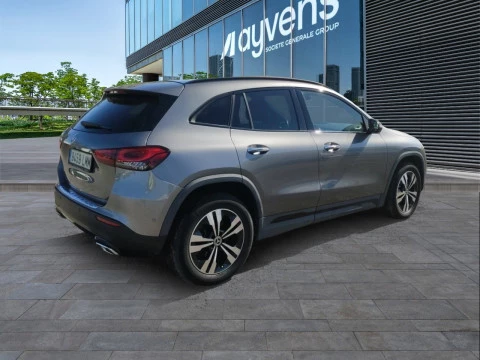 Mercedes-Benz GLA GLA 200 D