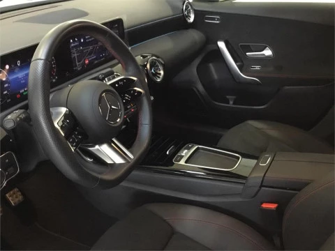 Mercedes-Benz Clase A 250 e con tecnología híbrida EQ