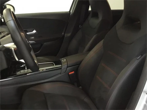 Mercedes-Benz Clase A 250 e con tecnología híbrida EQ