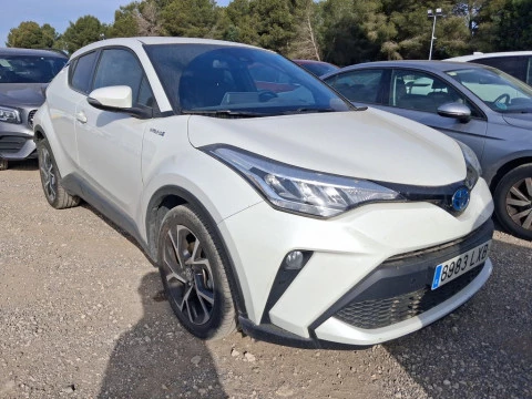 Toyota C-HR 2.0 180H Advance