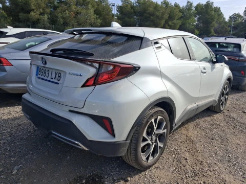 Toyota C-HR 2.0 180H Advance