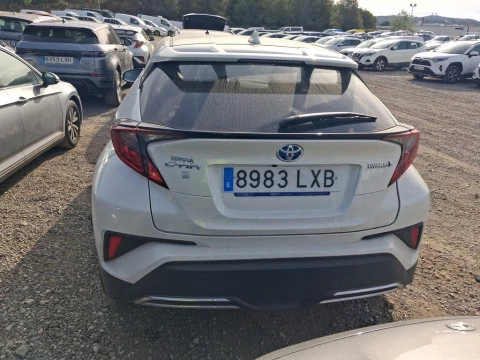 Toyota C-HR 2.0 180H Advance