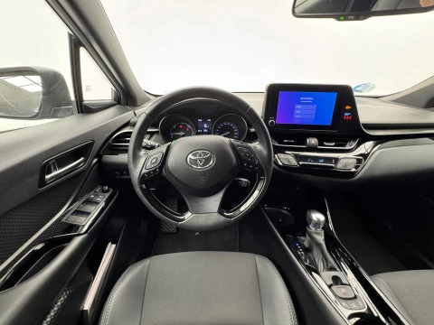 Toyota C-HR 2.0 180H Advance