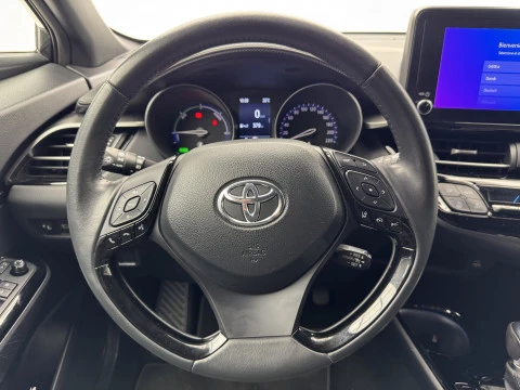 Toyota C-HR 2.0 180H Advance