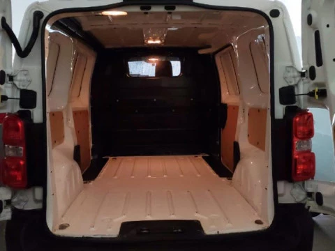 Citroën Jumpy 2.0 BLUEHDI 90KW TALLA M CONFORT 4P