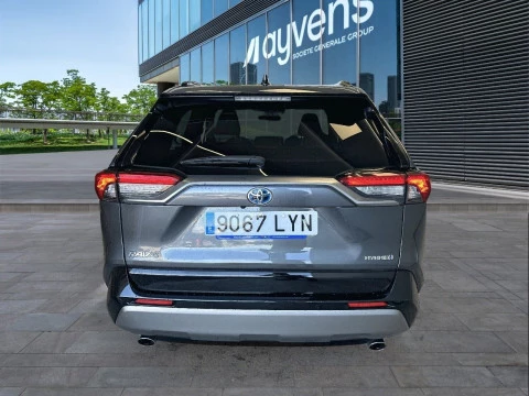 Toyota Rav4 2.5l 220H Style