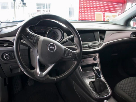 Opel Astra 1.5D DVC 77KW ASTRA 5P Opel Astra 1.5D DVC 77KW ASTRA 5P