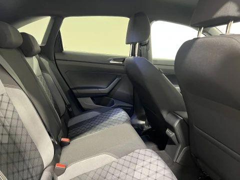 Volkswagen Taigo R-Line 1.0 TSI 85kW (115CV)