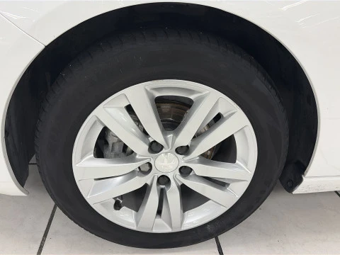 Peugeot 308 BlueHDi 100 SANDS Active 75 kW (100 CV)