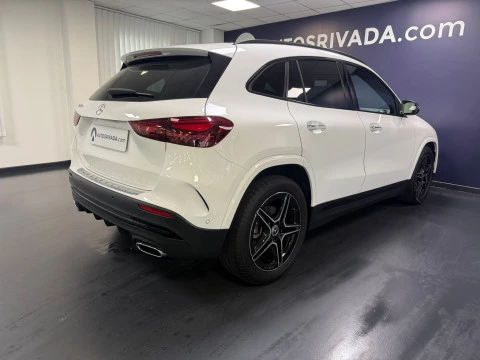 Mercedes-Benz GLA GLA 200 D