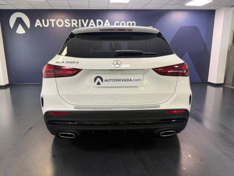 Mercedes-Benz GLA GLA 200 D