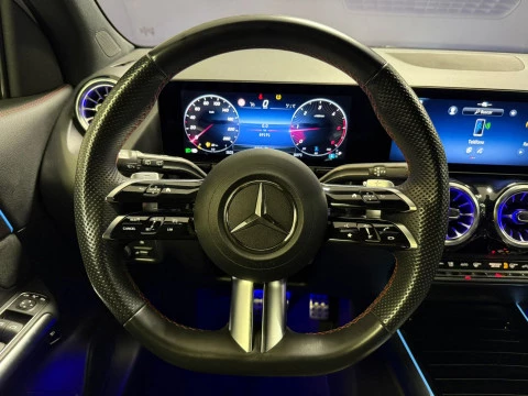 Mercedes-Benz GLA GLA 200 D