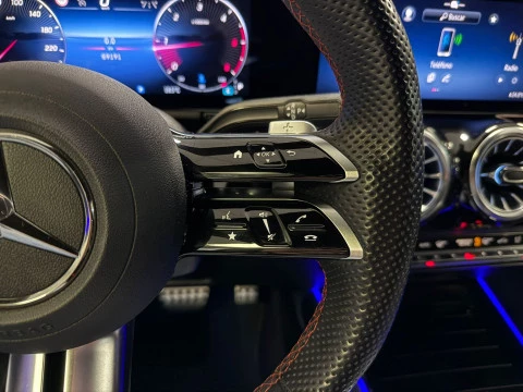 Mercedes-Benz GLA GLA 200 D