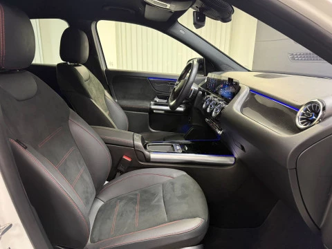 Mercedes-Benz GLA GLA 200 D