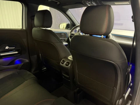 Mercedes-Benz GLA GLA 200 D